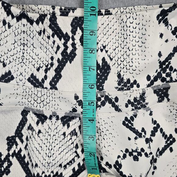 LA Society Leggings Womens Size Small Snakeprint - Picture 10 of 13